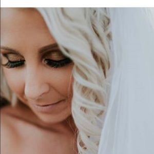 Meet your Posher, Simonne